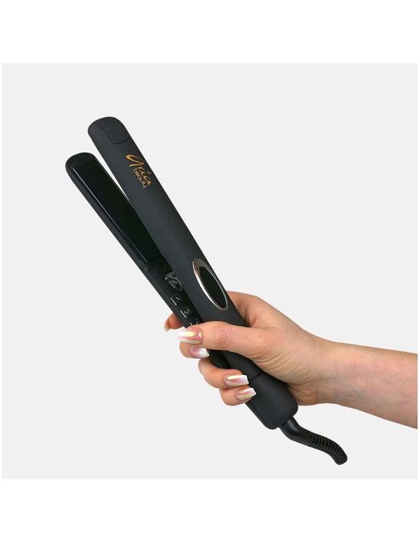 Aria Infrared Ceramic Hair Straightener Black 1